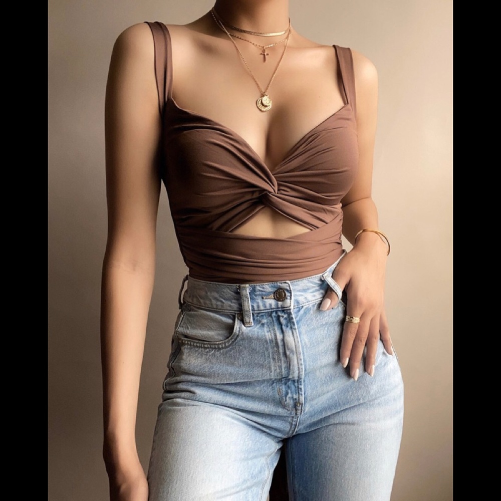 JULIET CROP TOP BROWN